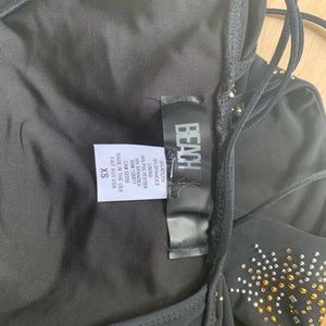 One piece Beach Riot swim suit.  XS